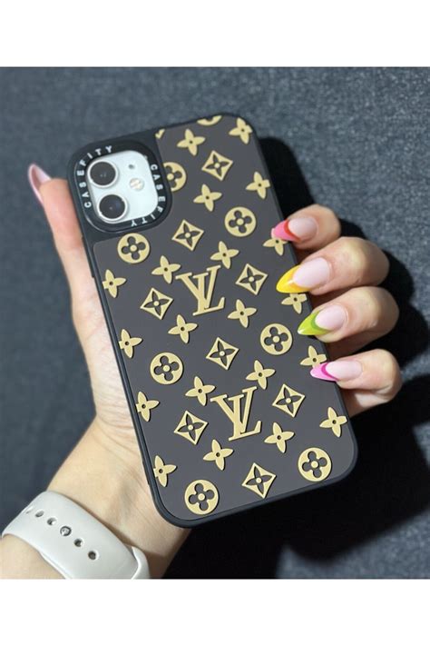 burberry telefon kılıfı